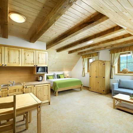 Apartmany A Studia Lucky, Ski-In Ski-Out ,Chopok Jasna, Demaenovska Dolina Exterior photo